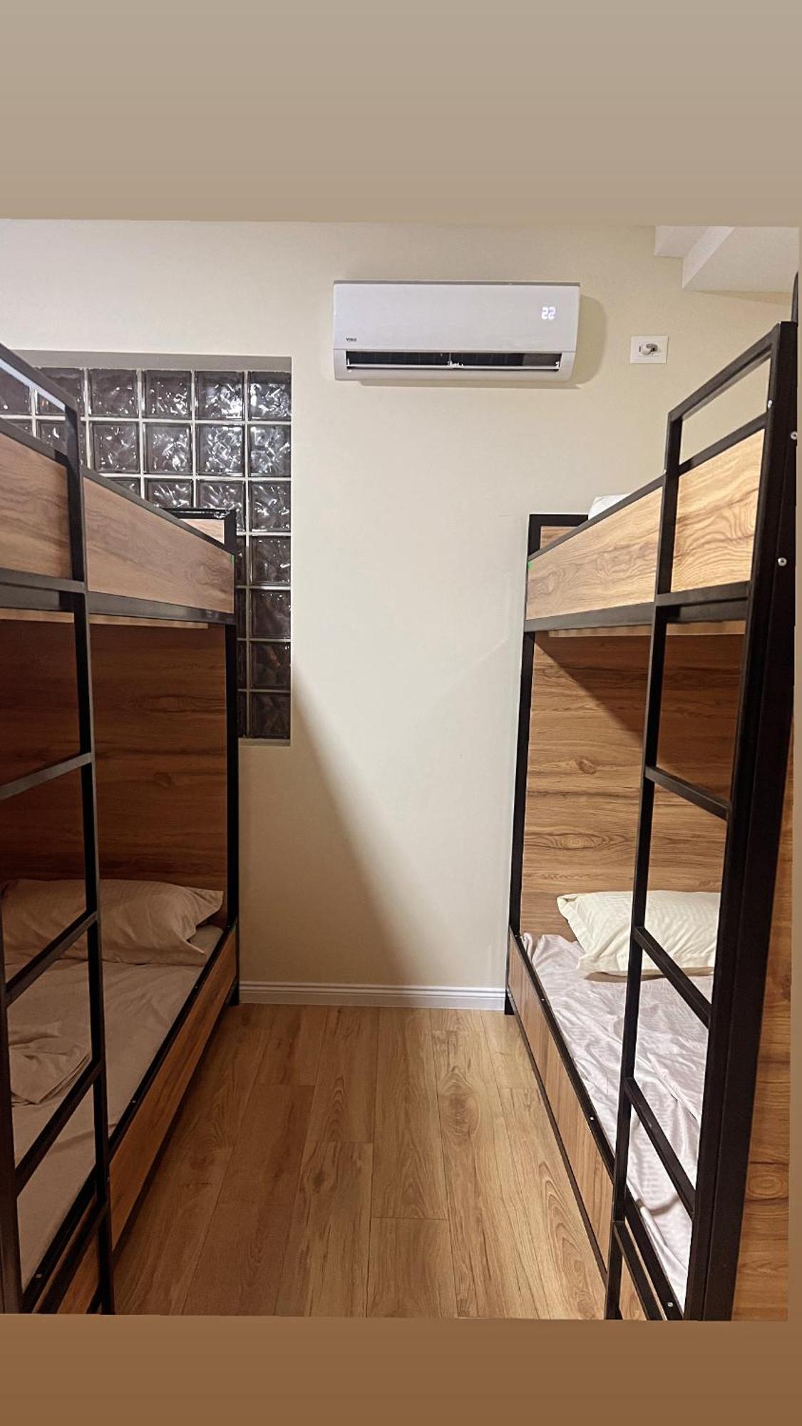 Hostel Chilli Tirana Kültér fotó